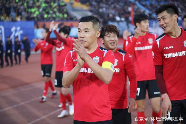 媒体人：袁堂文大概率下赛季重返上海男篮