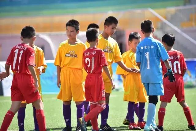 意甲-小图拉姆破门巴雷拉建功 国米3-1帕尔马