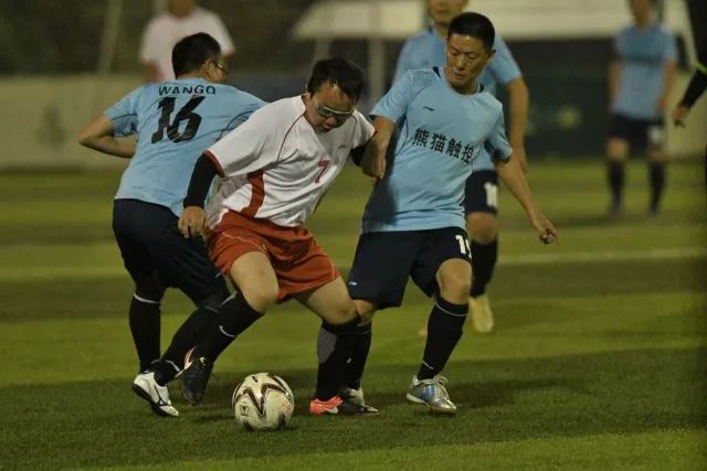 陶汉林21+22山东胜北控 崔永熙21分广州胜广厦